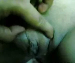 ShesNew - selezione di Vergini! video porno alta definizione