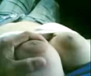 Bianco Bumblebee filmporno hd con ebano cazzo duro