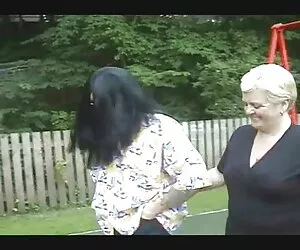 Infermiera Lesbica si masturba con un grande plug anale pornototale gratis nero in video Fatto In casa