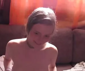 Lei ama succhiare il mio cazzo e sperma sul siti porno hd suo viso