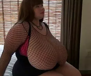 Muscoloso rossa si porno hd latina fa scopare con le dita e fa sesso caldo