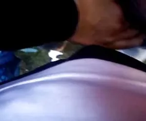 Hitomi con enormi video pormo hd tette cavalca un cazzo